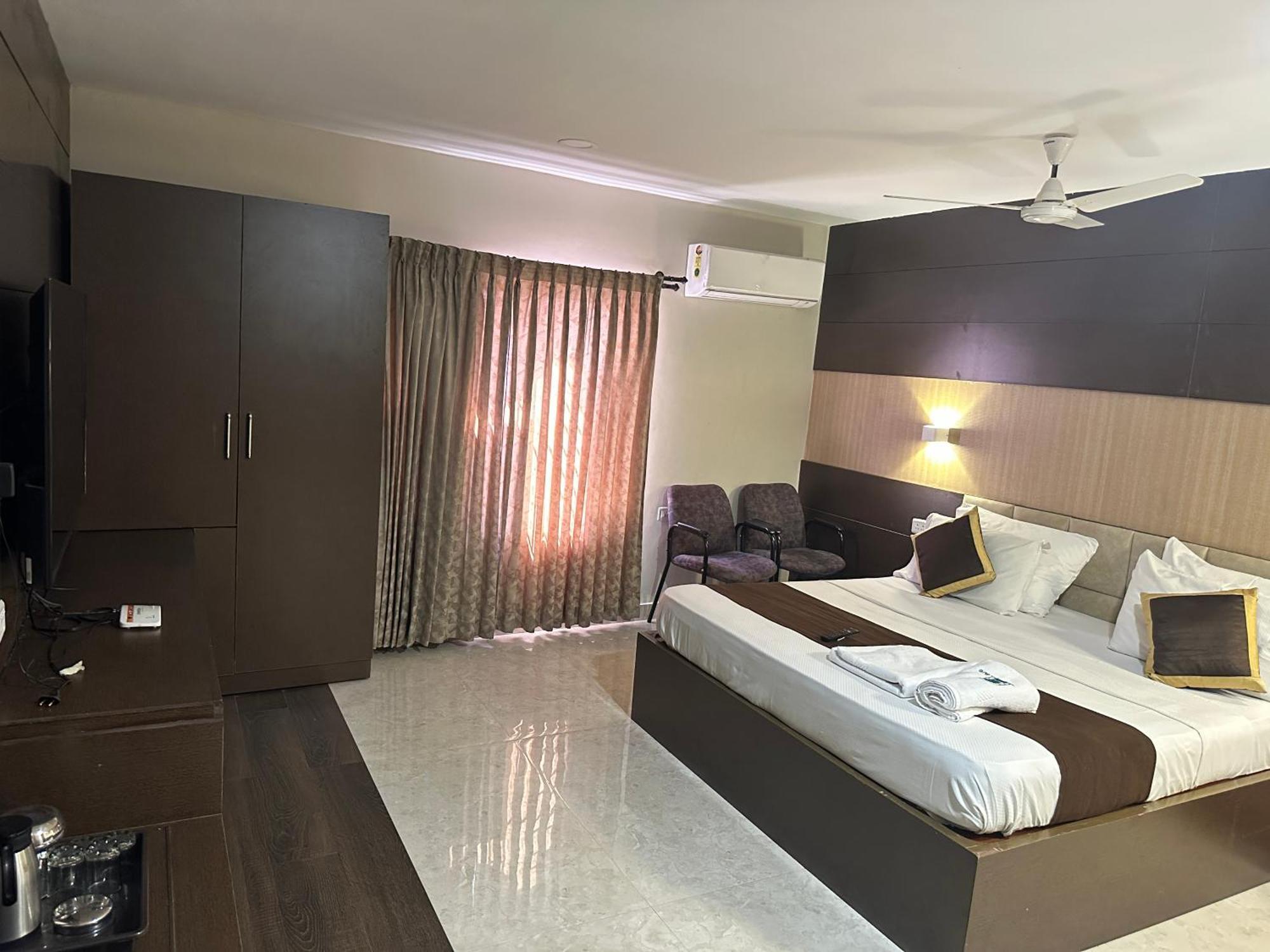 Hotel Aiba Regency Coimbatore Ngoại thất bức ảnh
